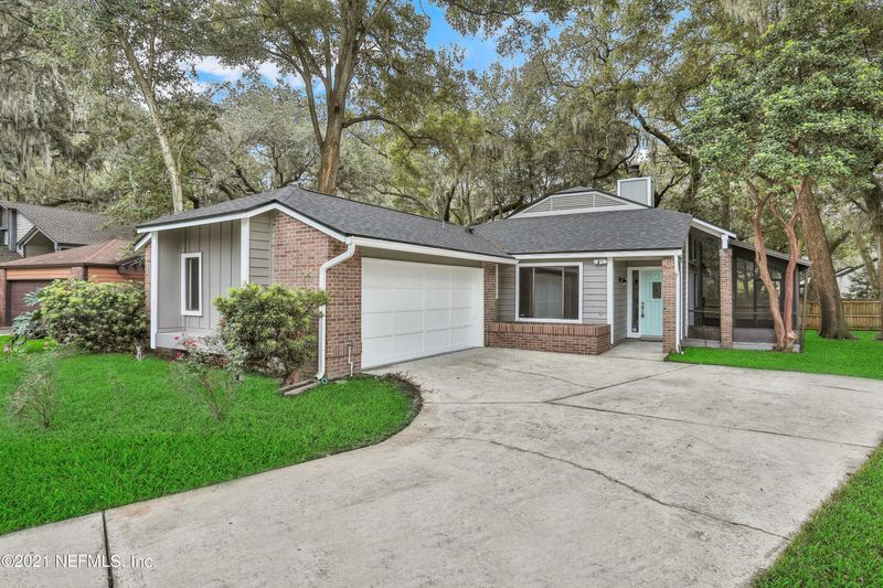3520 Marsh Creek Dr, Jacksonville, FL 32277