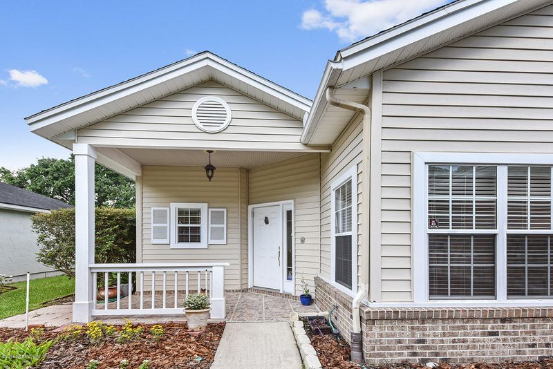 3528 Avalon Cove Dr E, Jacksonville, FL 32224