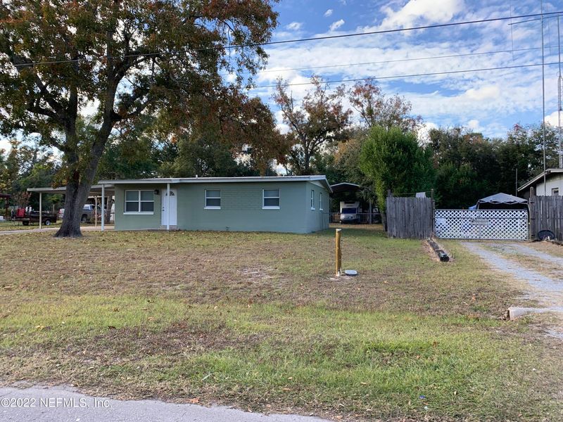 353 Cottonwood Ln, Orange Park, FL 32073