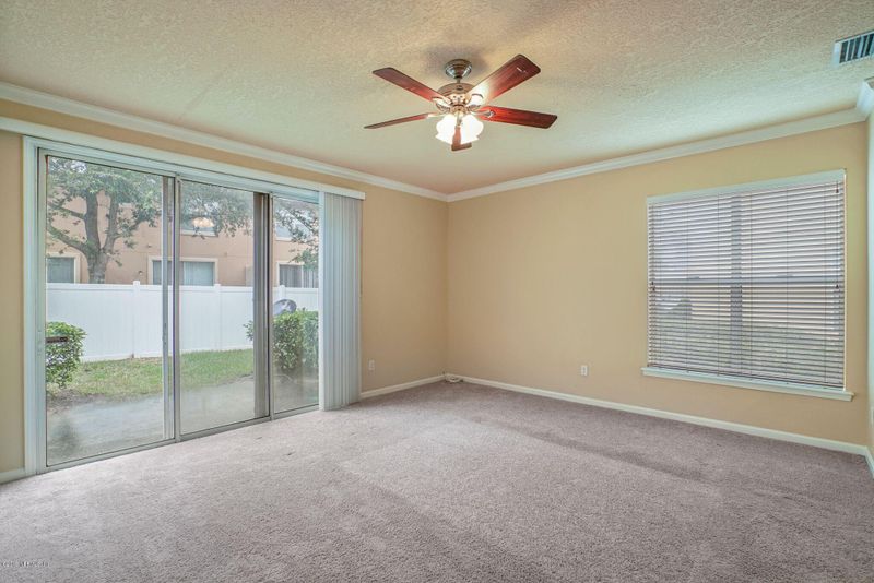 3542 Hartsfield Forest Cir, Jacksonville, FL 32277