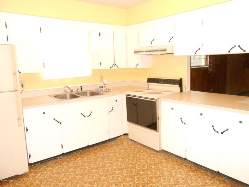 3544 Ring Ln, Jacksonville, FL 32207
