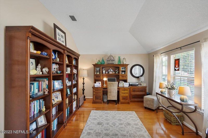 3545 Olympic Dr, Green Cove Springs, FL 32043