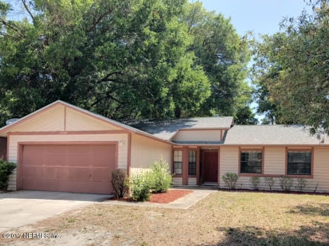 3549 Raymur Villa Dr, Jacksonville, FL 32277