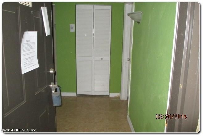 355 Monument Rd #5L1, Jacksonville, FL 32225