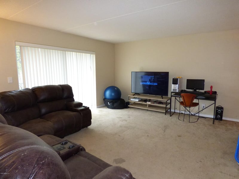 355 Monument Rd #8 D2, Jacksonville, FL 32225
