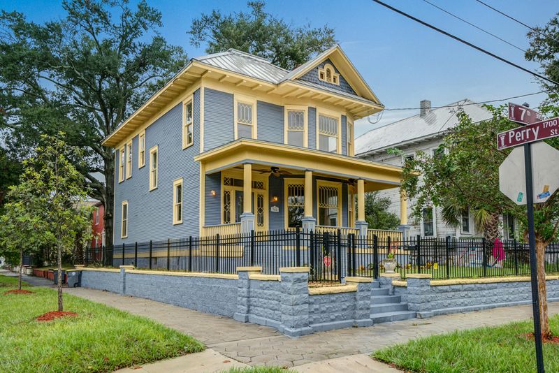 355 W 7th St, Jacksonville, FL 32206