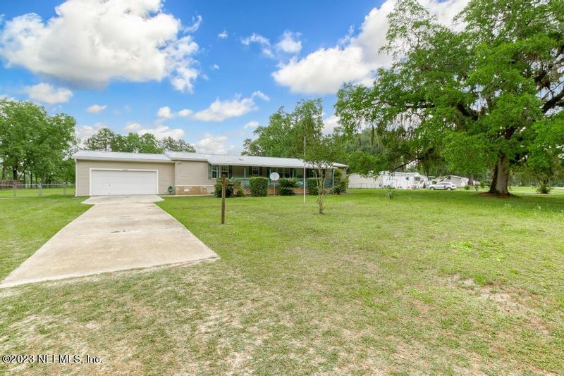 35543 Glory Rd, Callahan, FL 32011