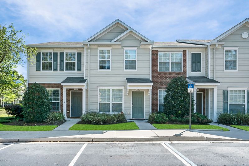 3555 Nightscape Cir, Jacksonville, FL 32224