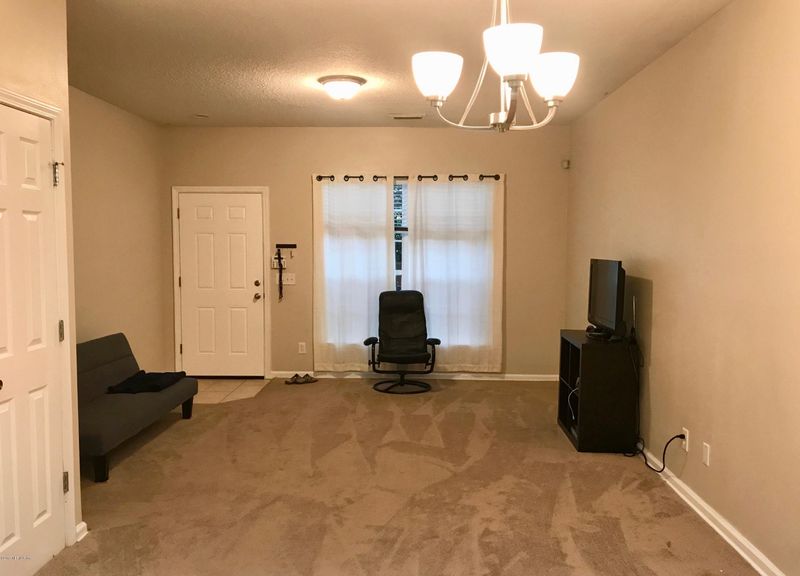 3555 Pebble Path Ln, Jacksonville, FL 32224