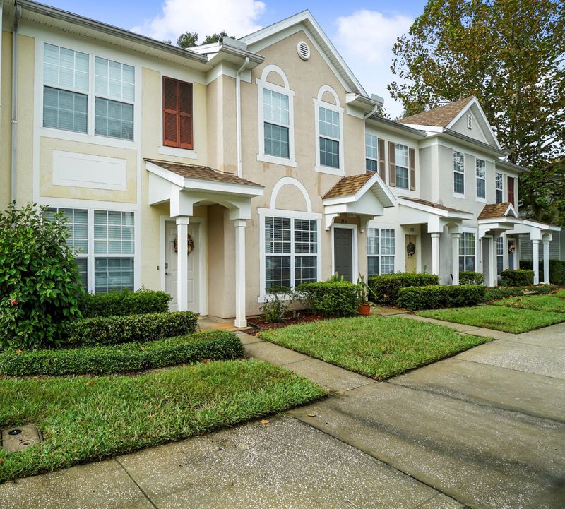 3556 Lone Tree Ln, Jacksonville, FL 32216