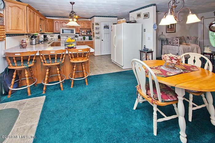 3560 Thunder Rd, Green Cove Springs, FL 32043