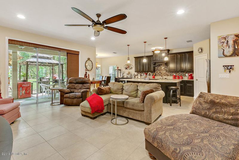 3571 Crescent Point Ct, Green Cove Springs, FL 32043
