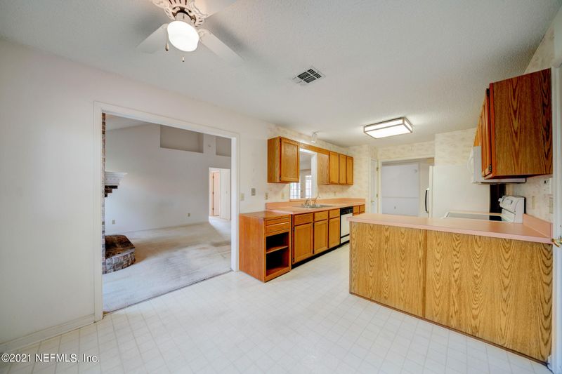 3575 Heron Dr S, Jacksonville Beach, FL 32250