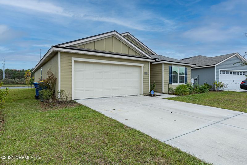 3578 Shiner Dr, Jacksonville, FL 32226