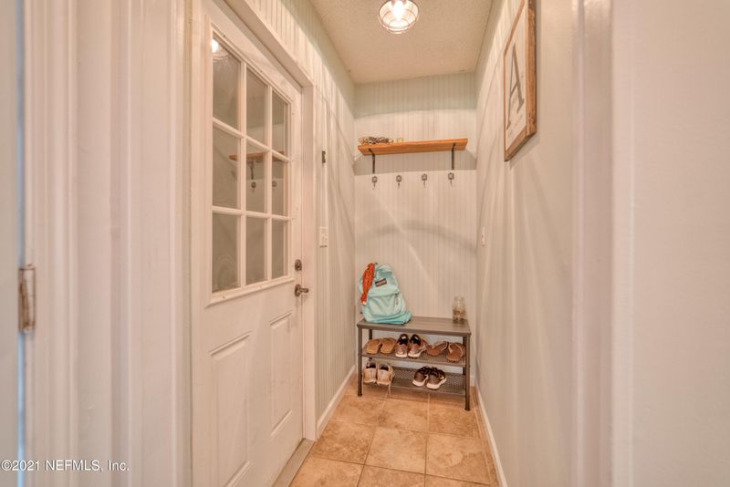 3585 Caroline Vale Blvd, Jacksonville, FL 32277
