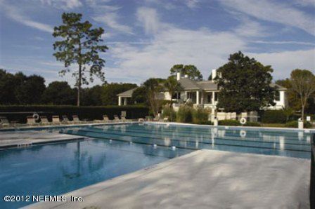 3594 Oglebay Dr, Green Cove Springs, FL 32043