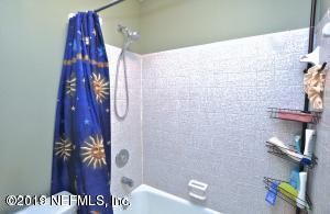 360 14th Ave S #D, Jacksonville Beach, FL 32250