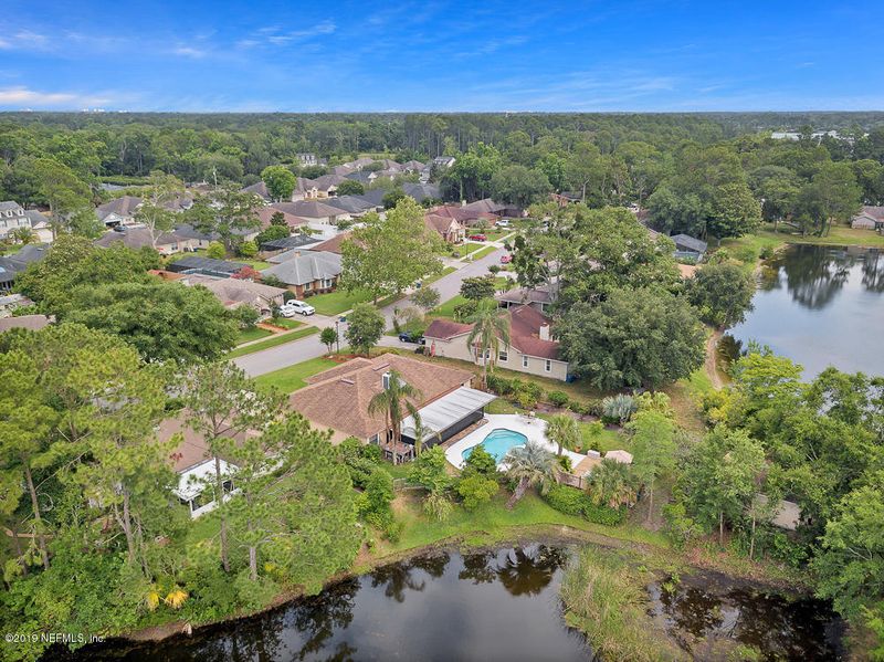 360 Lazy Meadow Dr E, Jacksonville, FL 32225