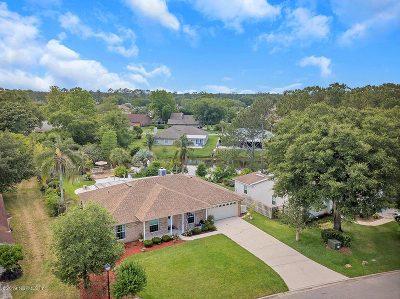 360 Lazy Meadow Dr E, Jacksonville, FL 32225