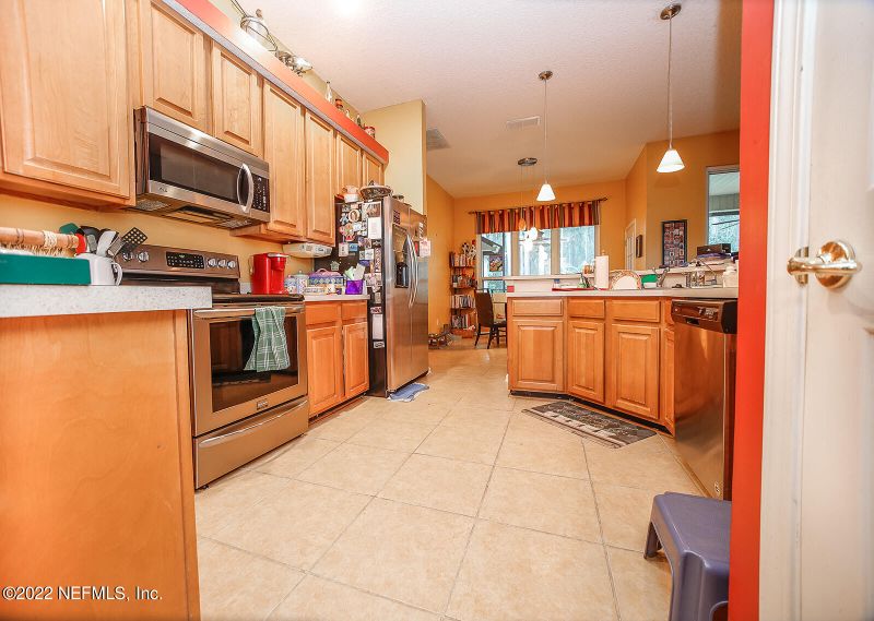 3605 E Amanda Ct, St Johns, FL 32259