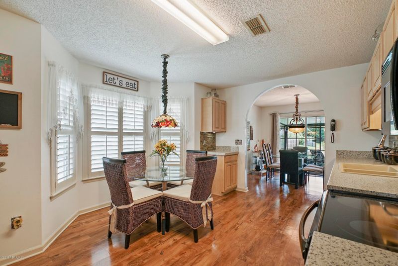 3609 Pond Ridge Ct E, Jacksonville, FL 32223