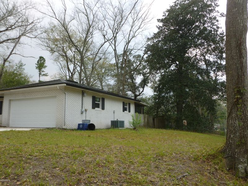 361 Canis Dr W, Orange Park, FL 32073