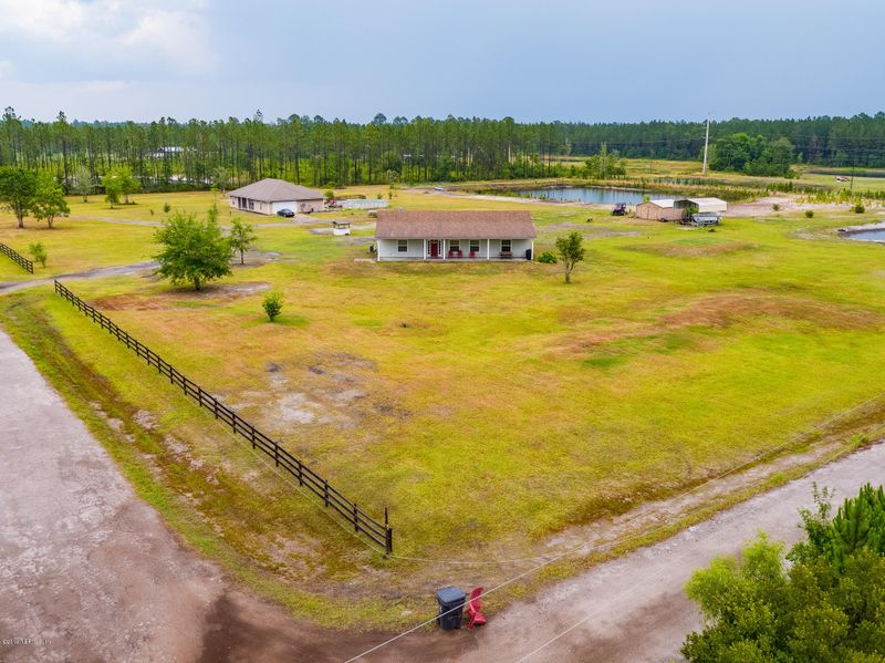 36100 Sagebrush Ln, Callahan, FL 32011