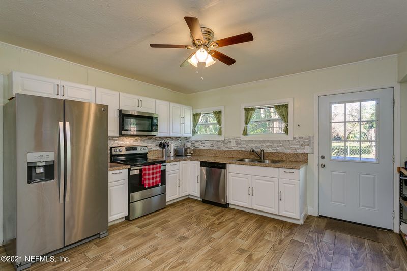 3616 Abby Ln, Jacksonville, FL 32207