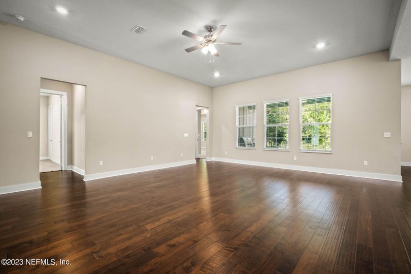 36209 Sugar Ct, Hilliard, FL 32046