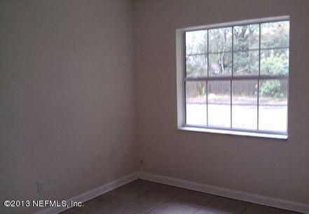 3628 Cedar Dr, Jacksonville, FL 32207