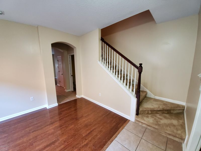 3629 Hartsfield Forest Cir, Jacksonville, FL 32277