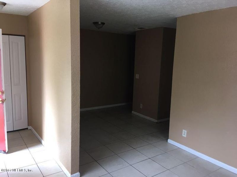 3630 Lionell St, Jacksonville, FL 32209