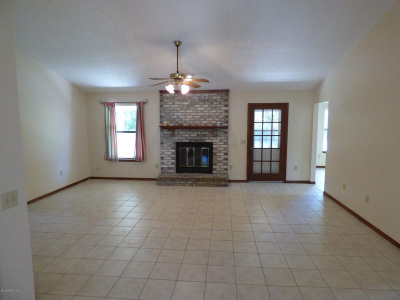 3636 Lumberjack Way, Jacksonville, FL 32223