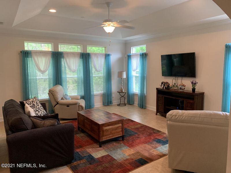 364 Seloy Dr, St Augustine, FL 32084