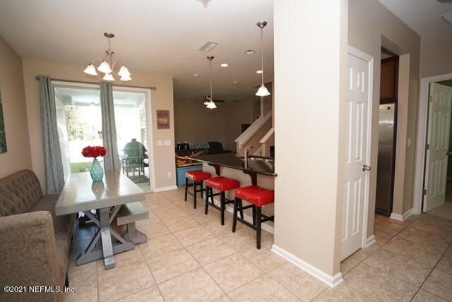 364 Vineyard Ln, Orange Park, FL 32073