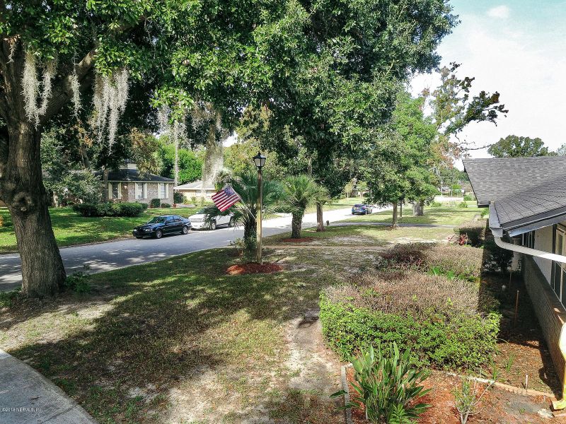 3645 Hermitage Rd, Jacksonville, FL 32277