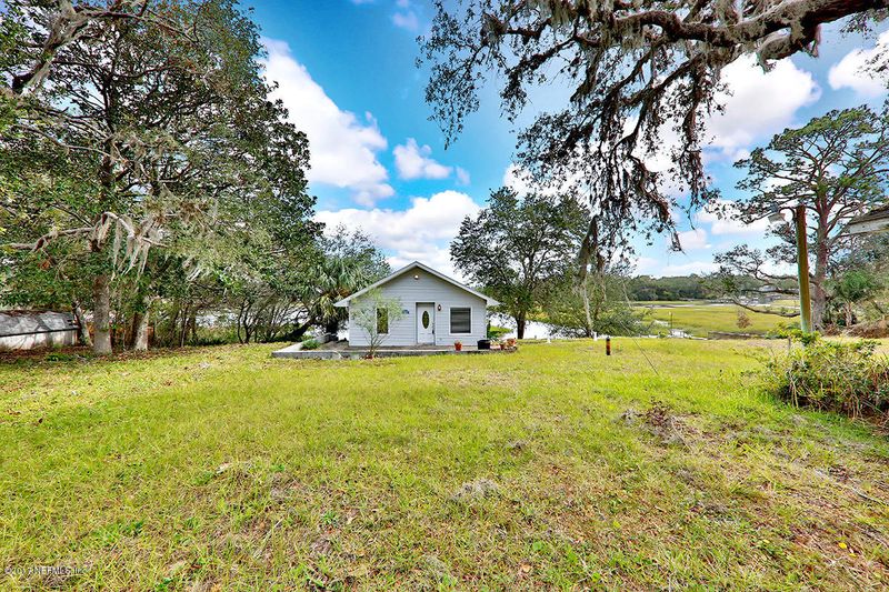 3654 1st St, St Augustine, FL 32086
