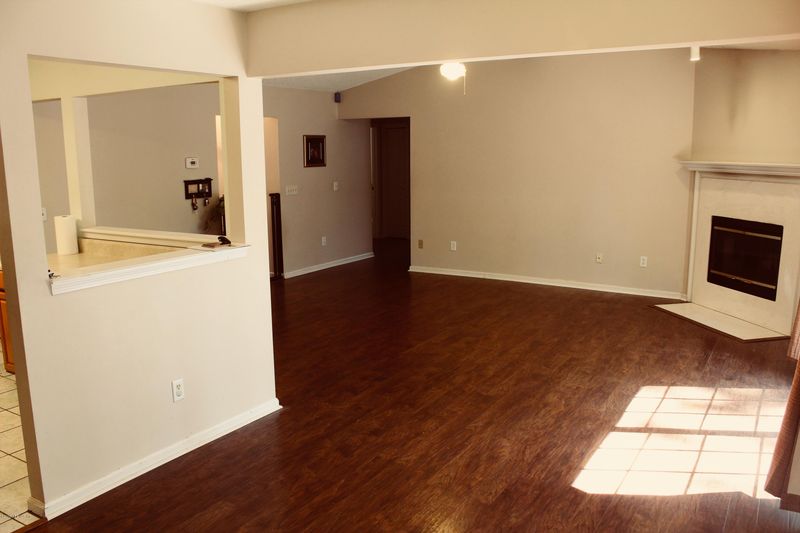3654 Cameron Crossing Dr, Jacksonville, FL 32223