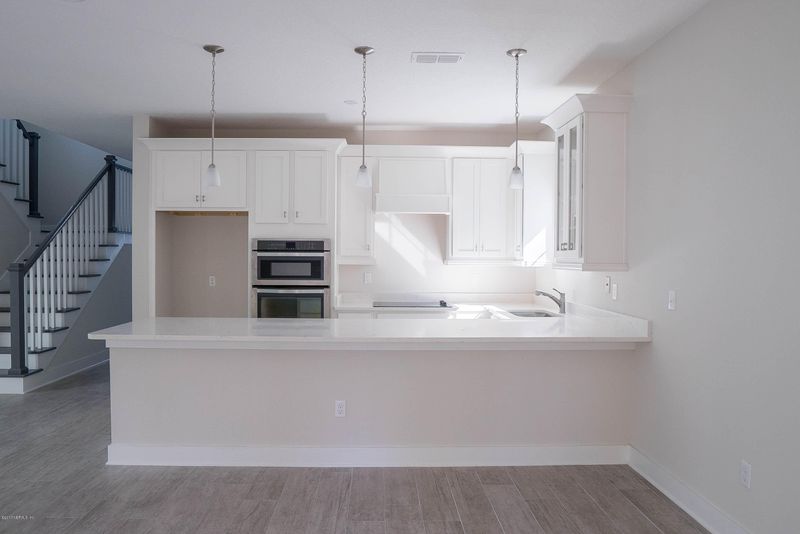 3658 Eunice Rd, Jacksonville, FL 32250