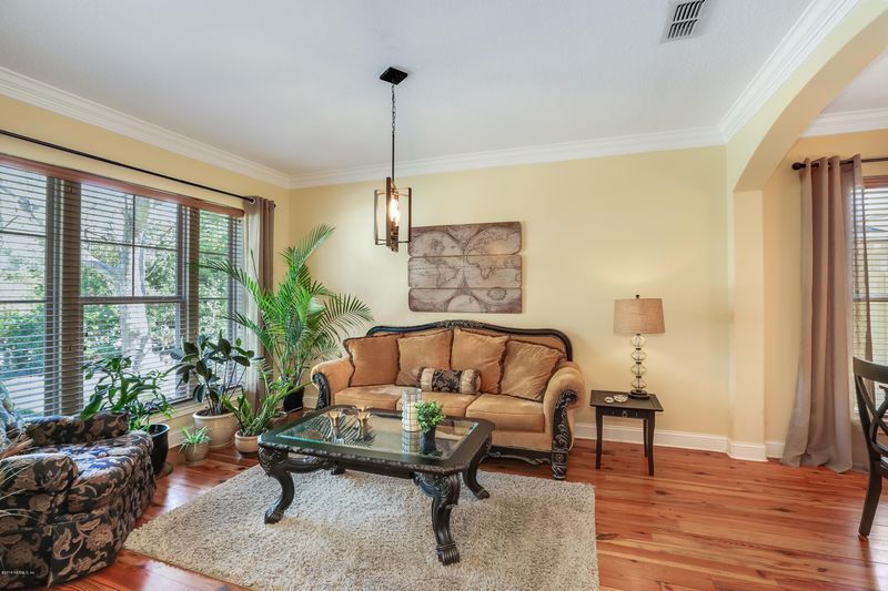 366 32nd Ave S, Jacksonville Beach, FL 32250