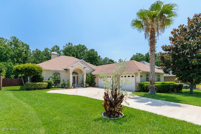3661 Victoria Lakes Dr E, Jacksonville, FL 32226