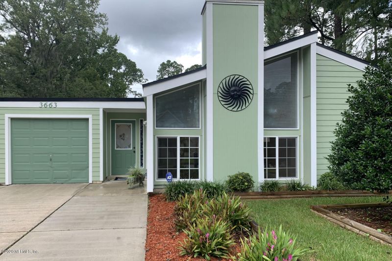 3663 Ballestero Dr N, Jacksonville, FL 32257