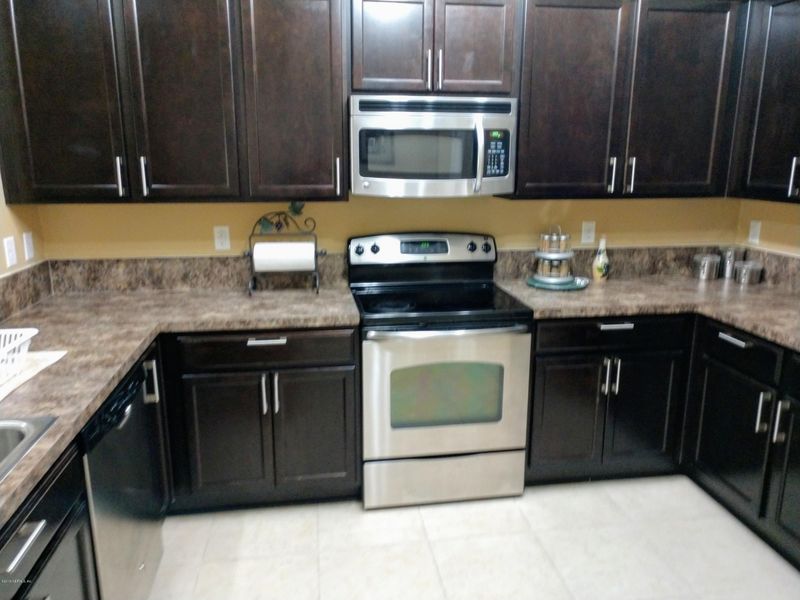 3663 Hartsfield Forest Cir, Jacksonville, FL 32277