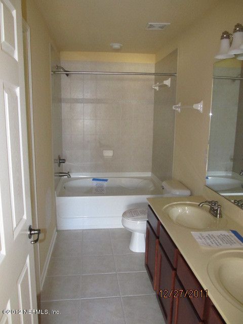 3668 Hartsfield Forest Cir, Jacksonville, FL 32277
