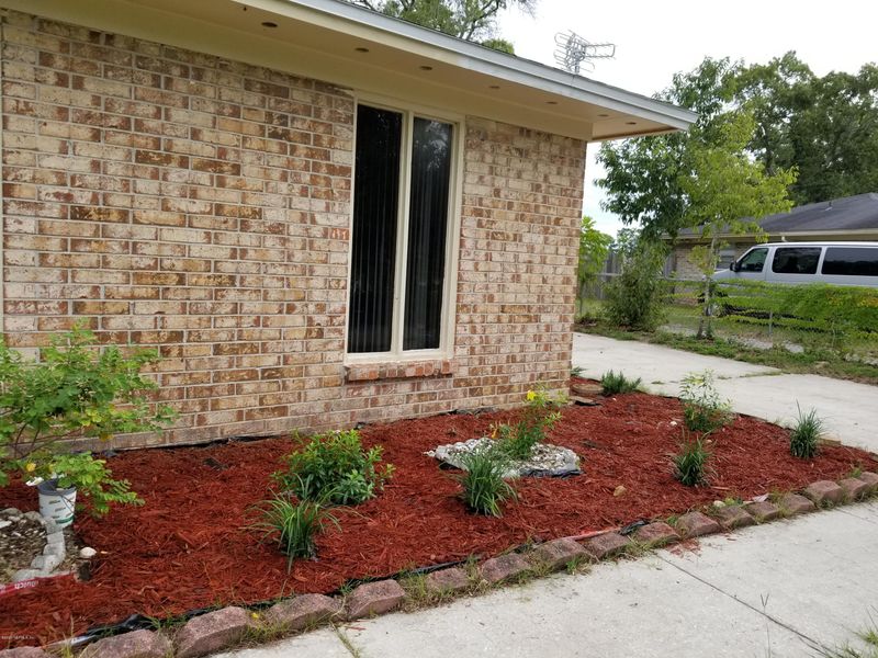 367 Dillon Dr, Orange Park, FL 32073