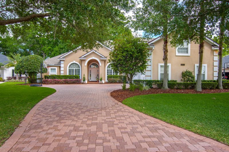3677 Wexford Hollow Rd E, Jacksonville, FL 32224