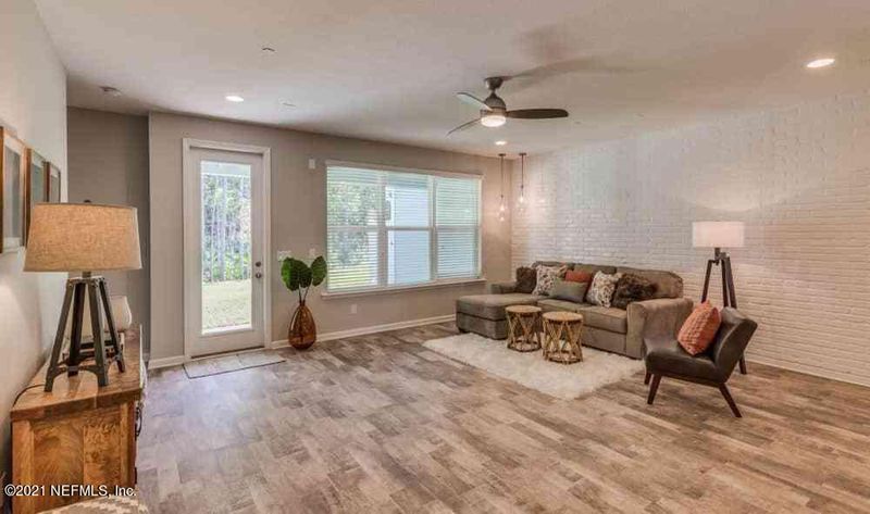 368 Pine Bluff Dr, St Augustine, FL 32092