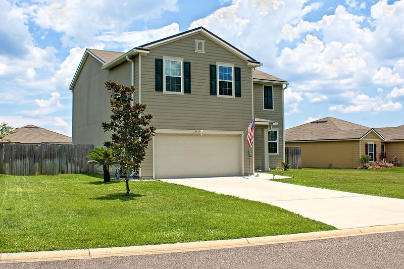 3680 Summit Oaks Dr, Green Cove Springs, FL 32043
