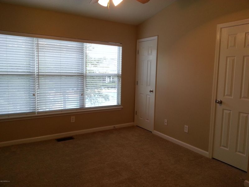 3682 Summerlin Ln, Jacksonville, FL 32224