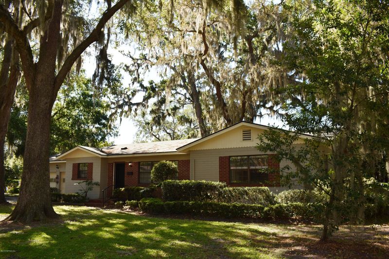 3688 Hilliard Rd, Jacksonville, FL 32217